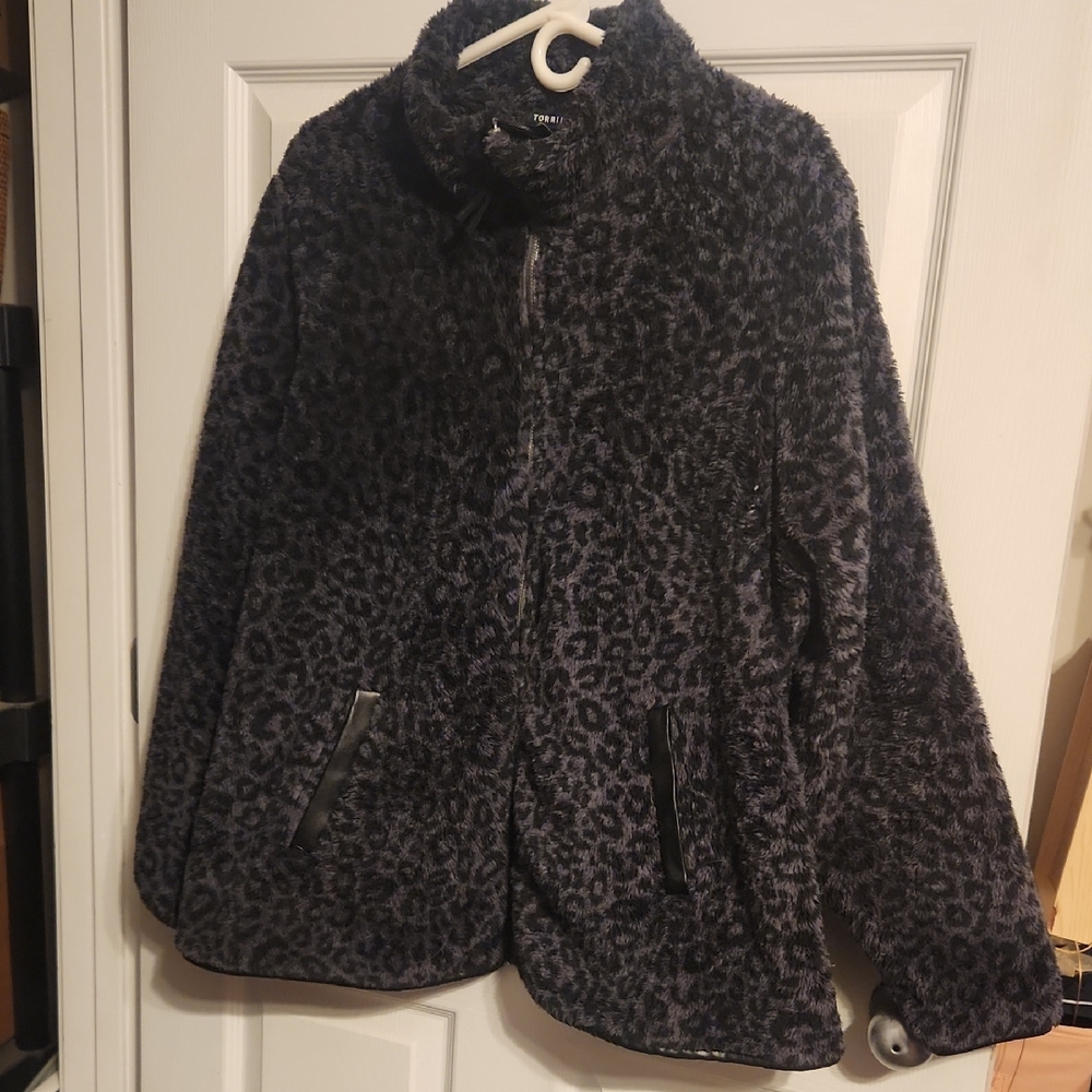 Torrid Black Leopard Print Jacket - image 1